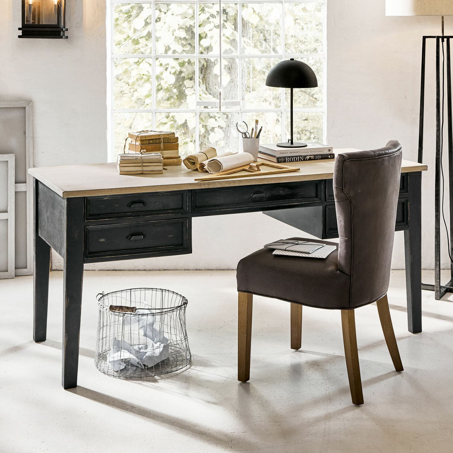 Bureau Grand Roy