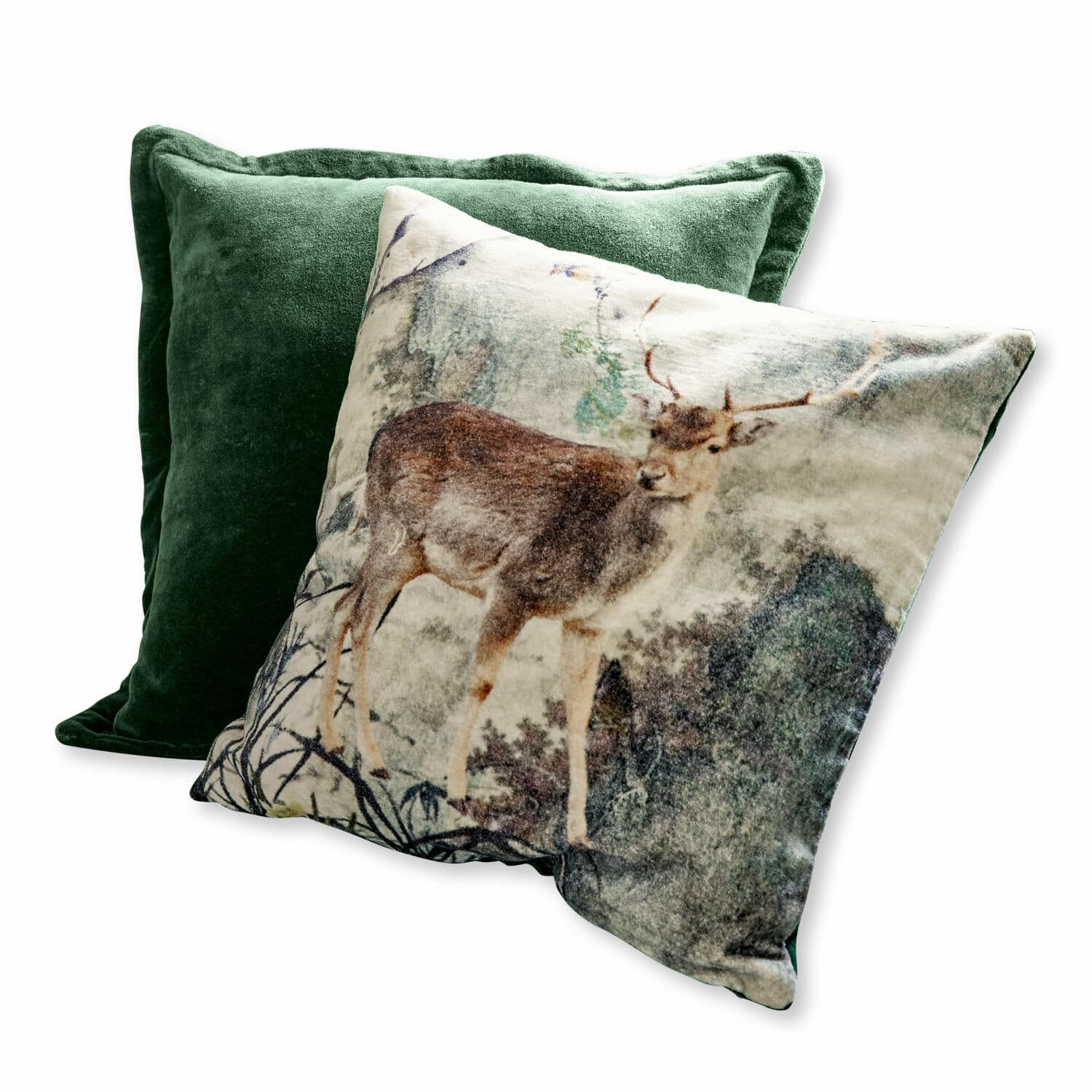 Set van twee sierkussens, één groen fluweel en één met een hertenprint in natuurtinten