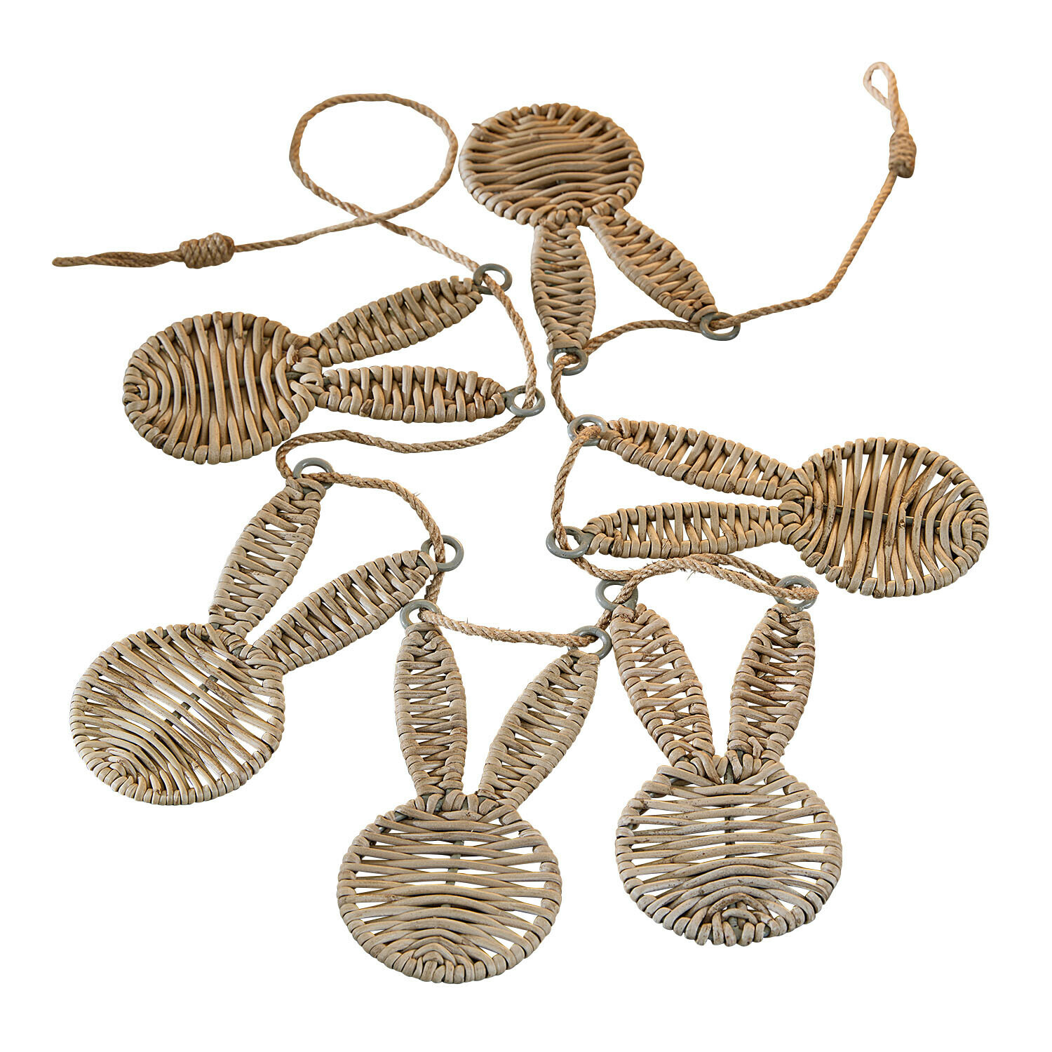 Guirlande van natuurlijk beige gevlochten wilgentenen met konijnenhoofden voor interieurdecoratie