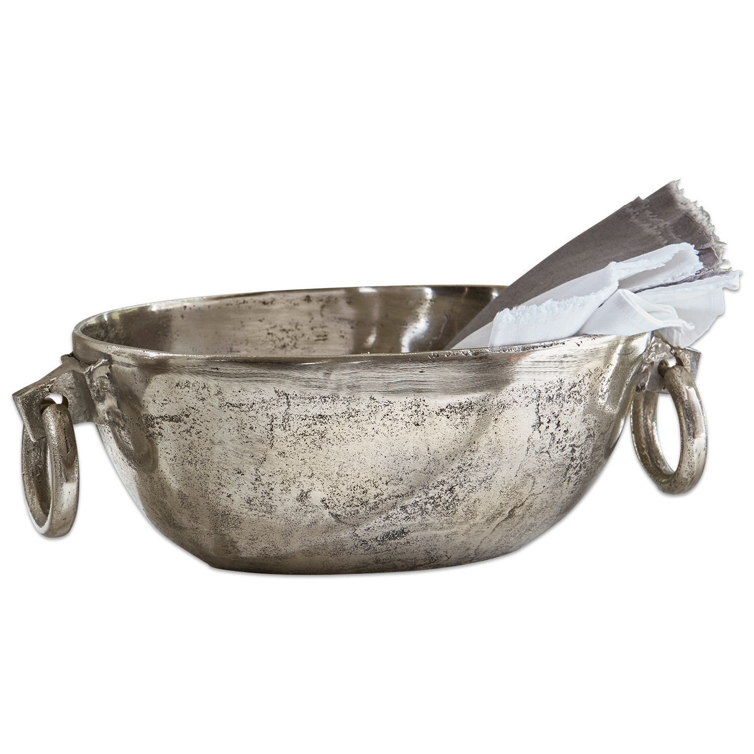 Decoratieve metalen schaal in zilverkleur met handvatten en linnen servetten, rustieke stijl