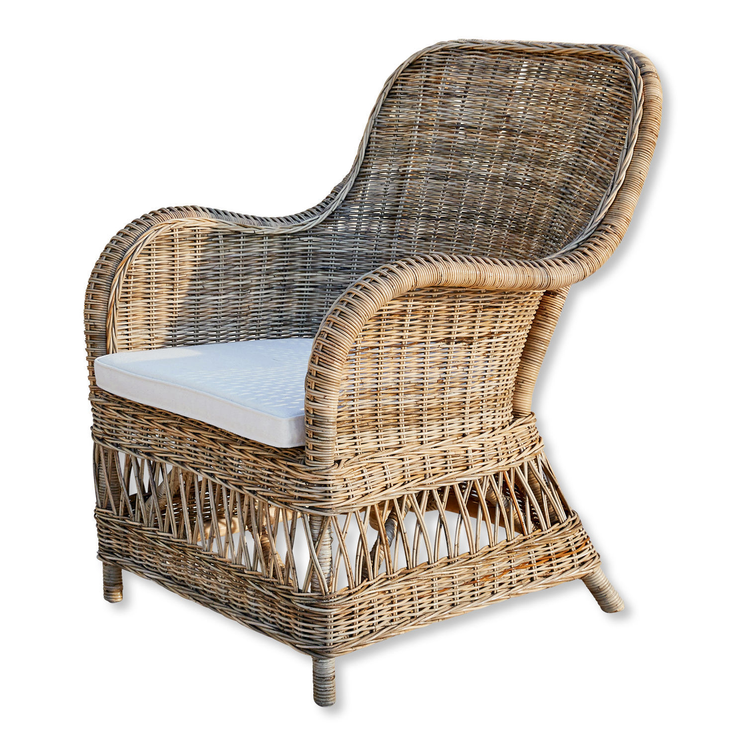 Fauteuil Chandevion Rotan stoel in natuurlijke kleur met wit kussen, geschikt voor woonkamer en tuin