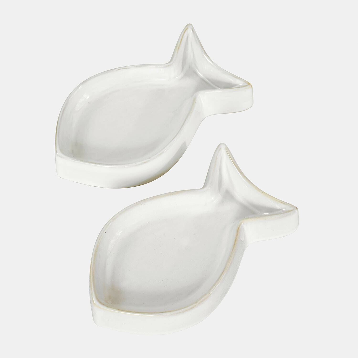 Voerbakje set van 2 Felluna Twee witte keramische schaaltjes in visvorm, ideaal voor decoratie en het serveren van hapjes