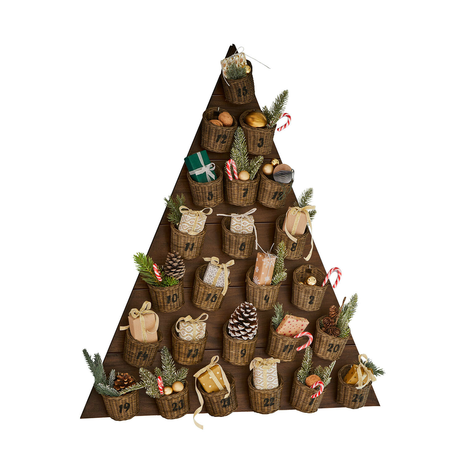 Adventskalender Veldaen Houten adventskalender in kerstboomvorm met gevlochten mandjes en kerstdecoraties