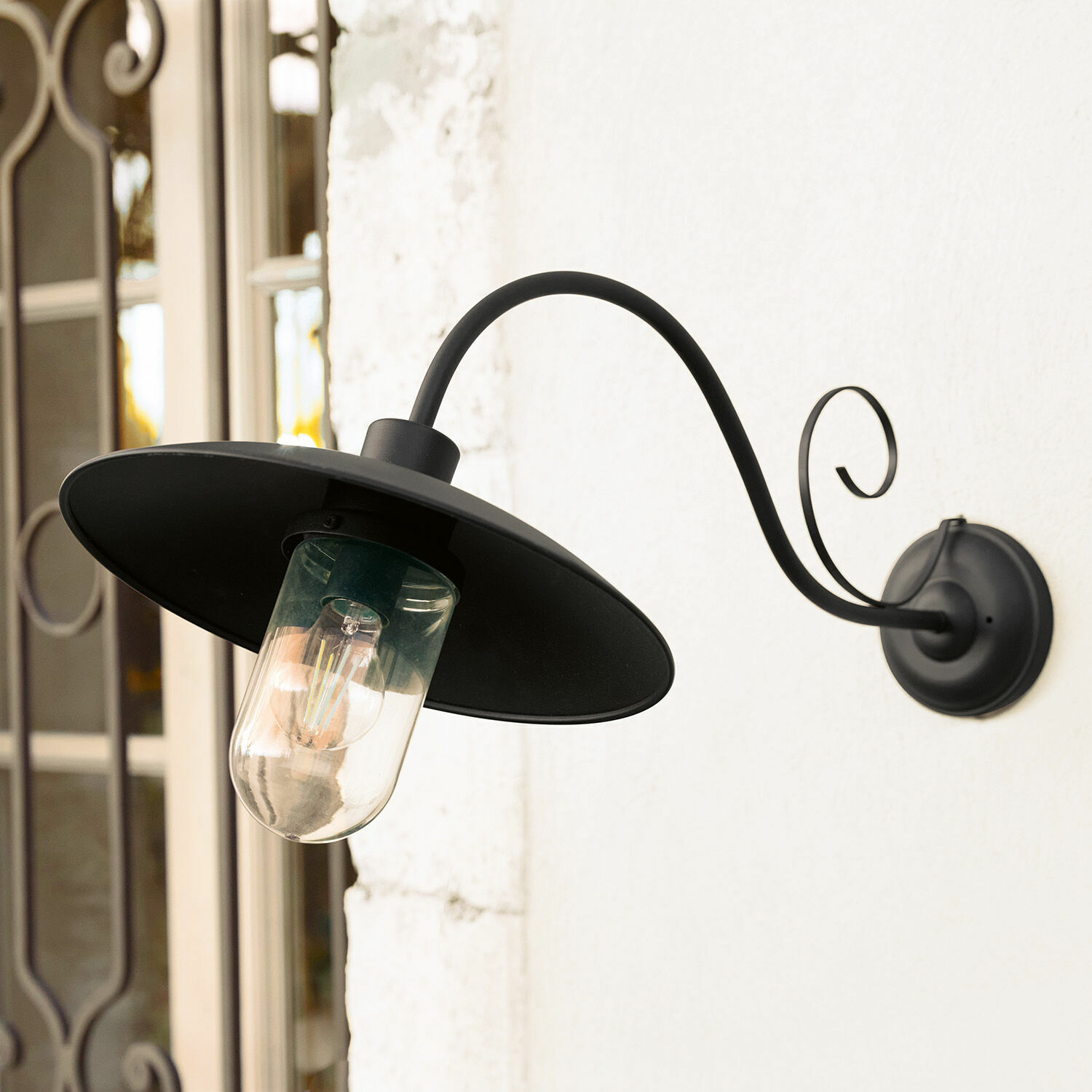 Wandlamp voor buiten Tiia