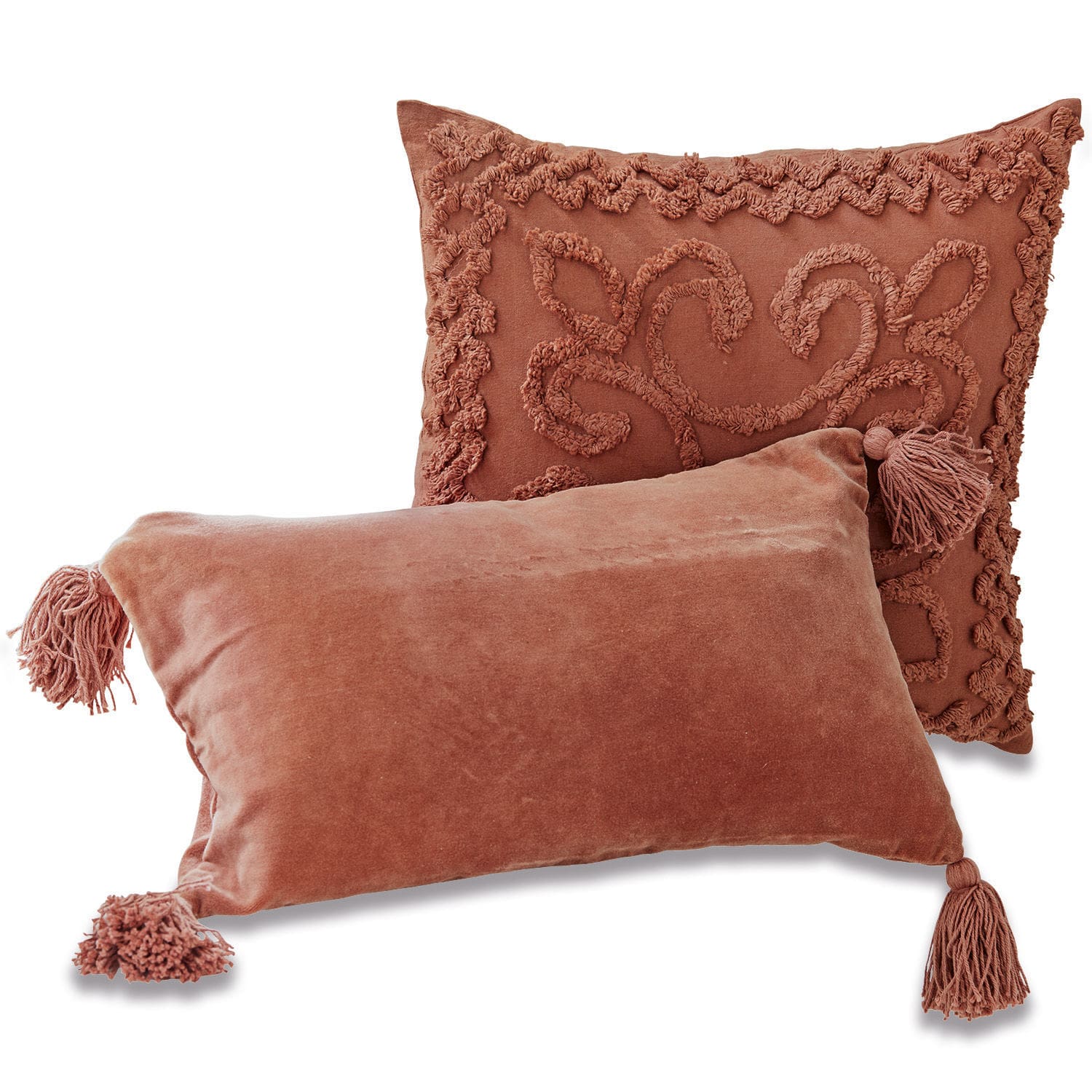 Set van twee decoratieve kussens in roestkleur van zacht materiaal met kwastjes voor woonkamer