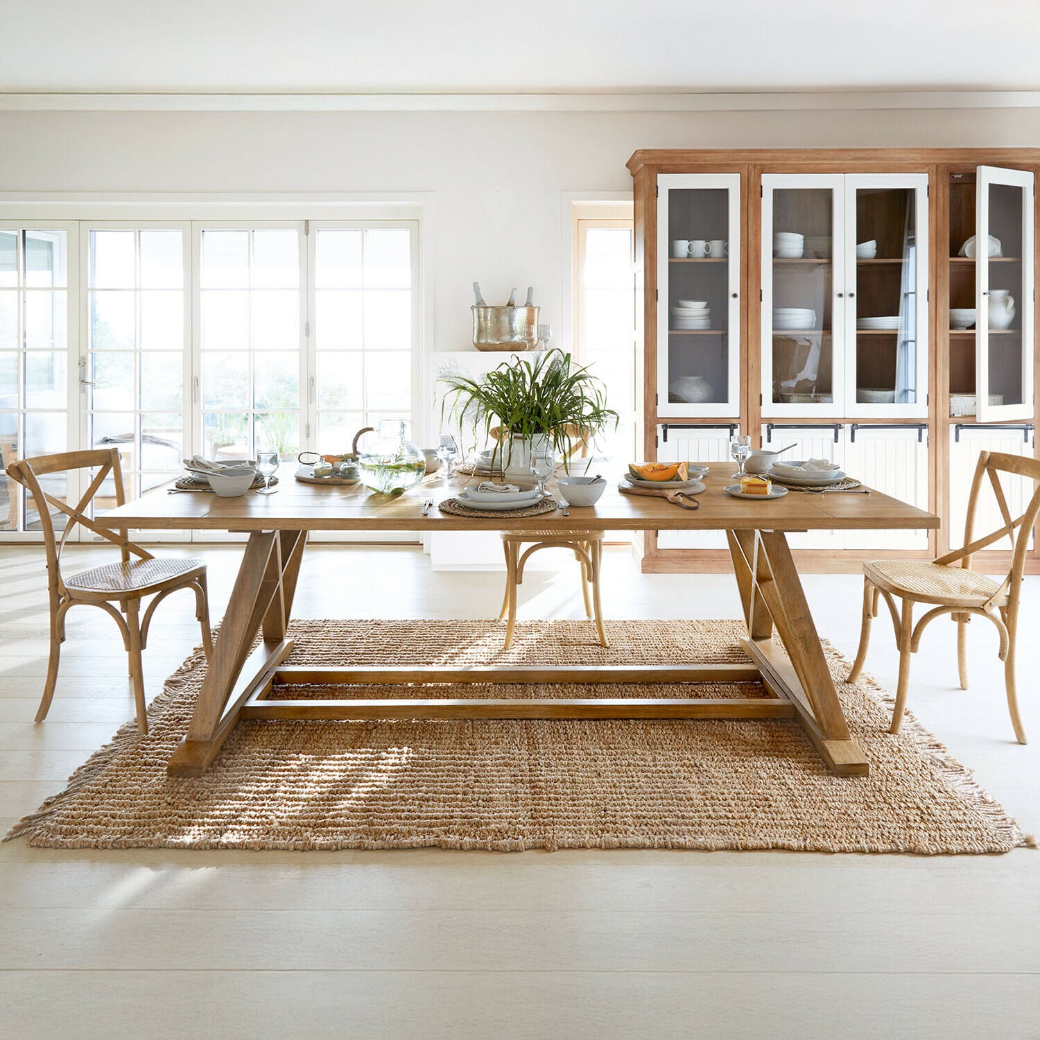 Tafel Isaverny
