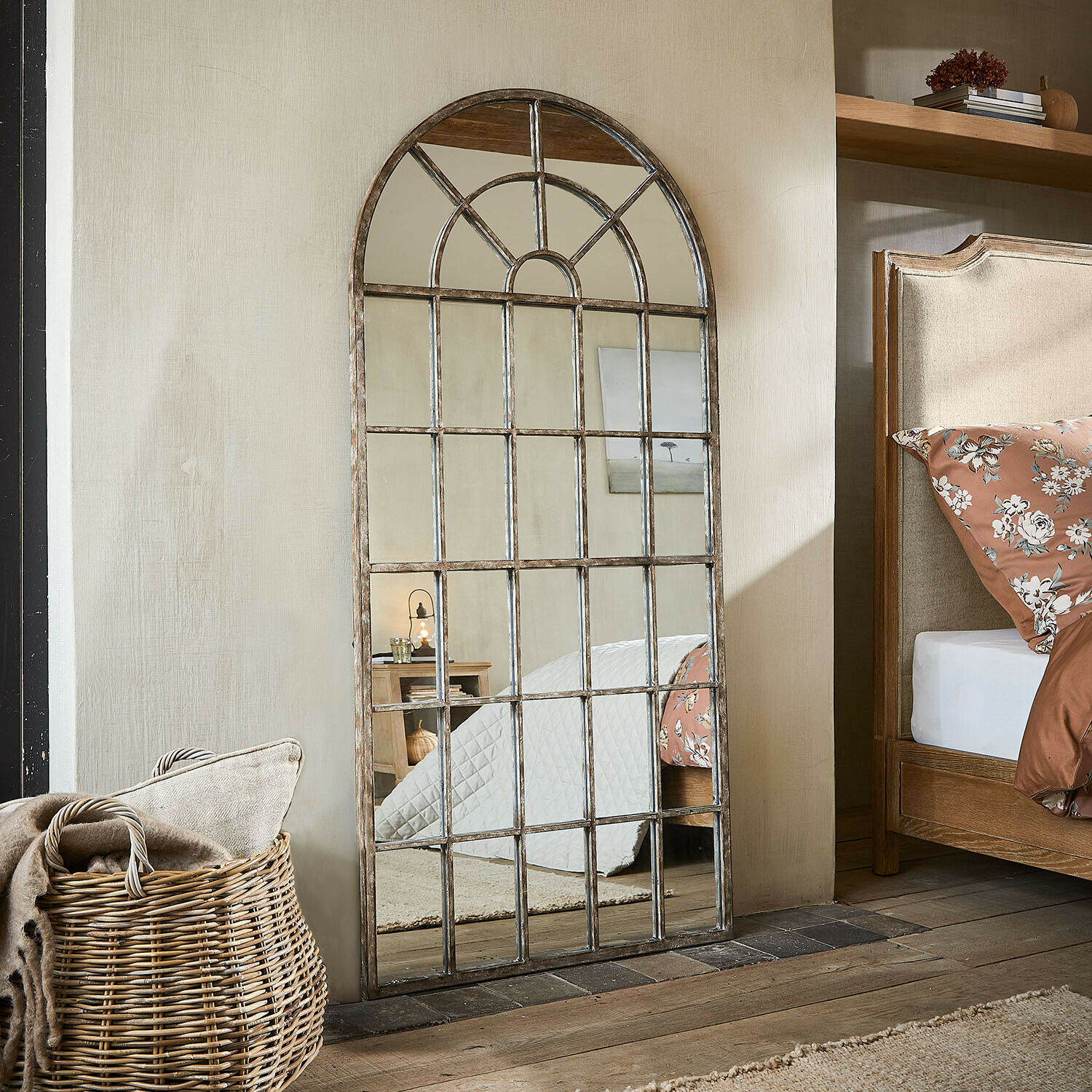 Spiegel Parielle Grote staande spiegel met grijs metalen frame in vintage stijl, decoratief voor slaapkamer