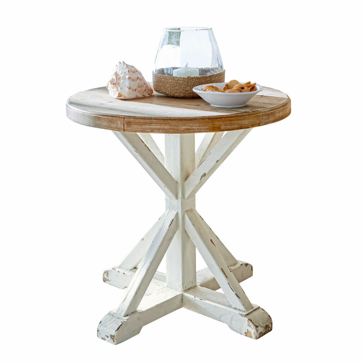 Bijzettafel Frapelle Ronde bijzettafel van mangohout met witte verweerde onderstel, versierd met schelp en windlicht