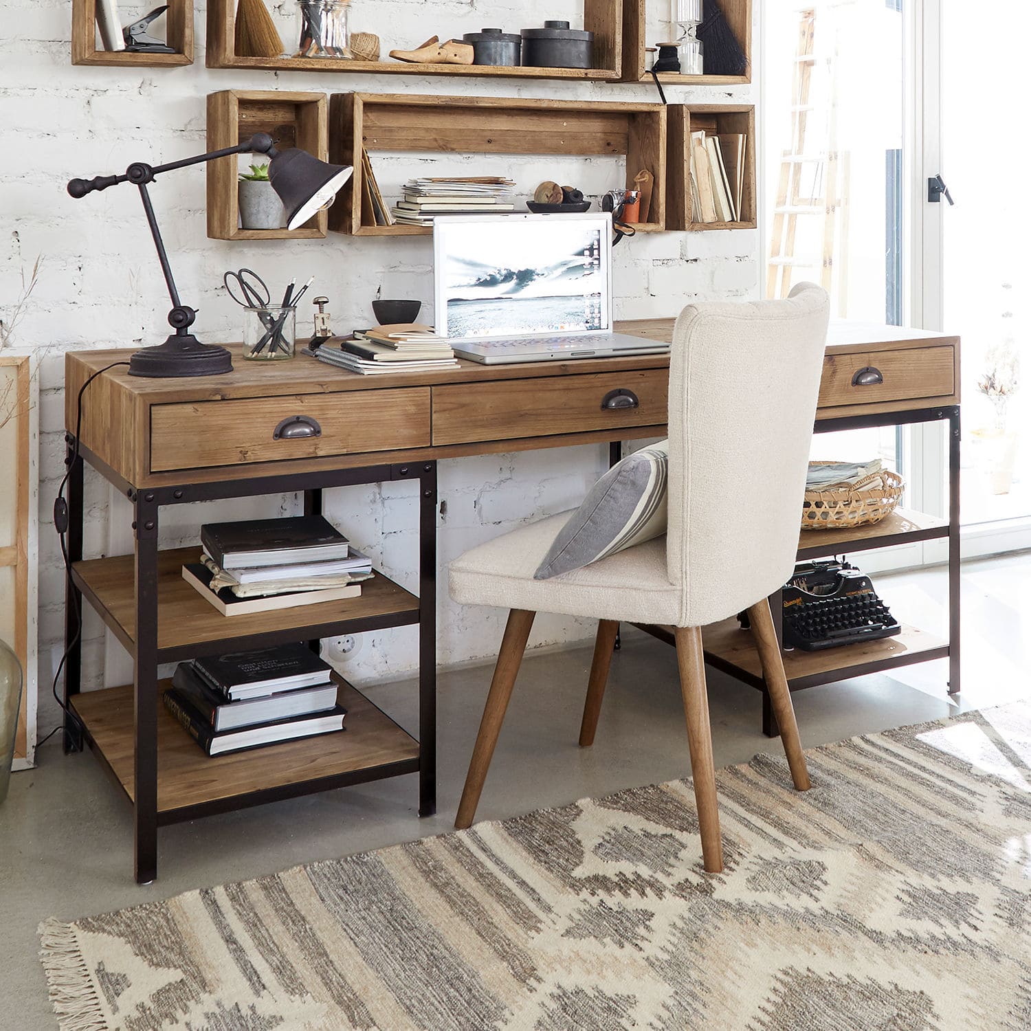 Bureau Bouskoura
