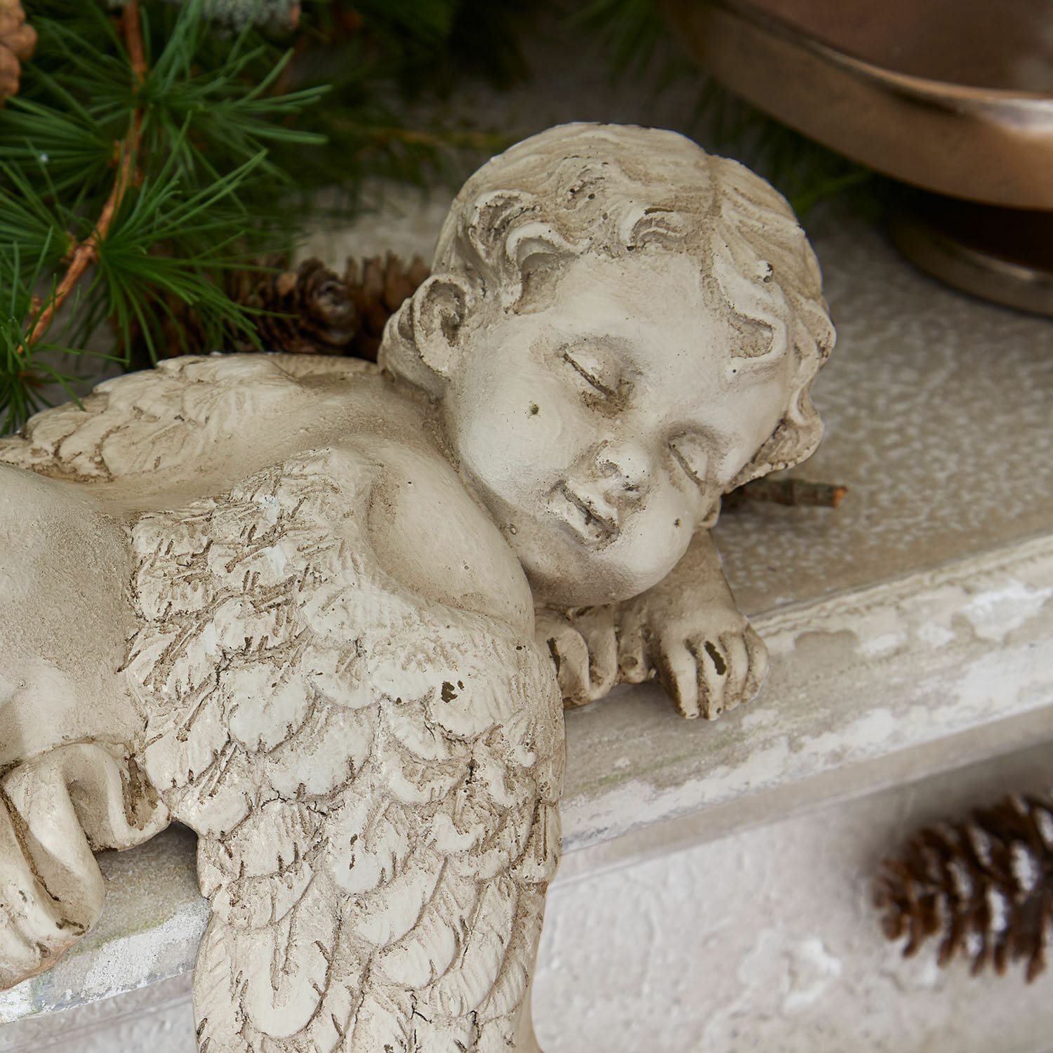 Decoratieve engel Deronza