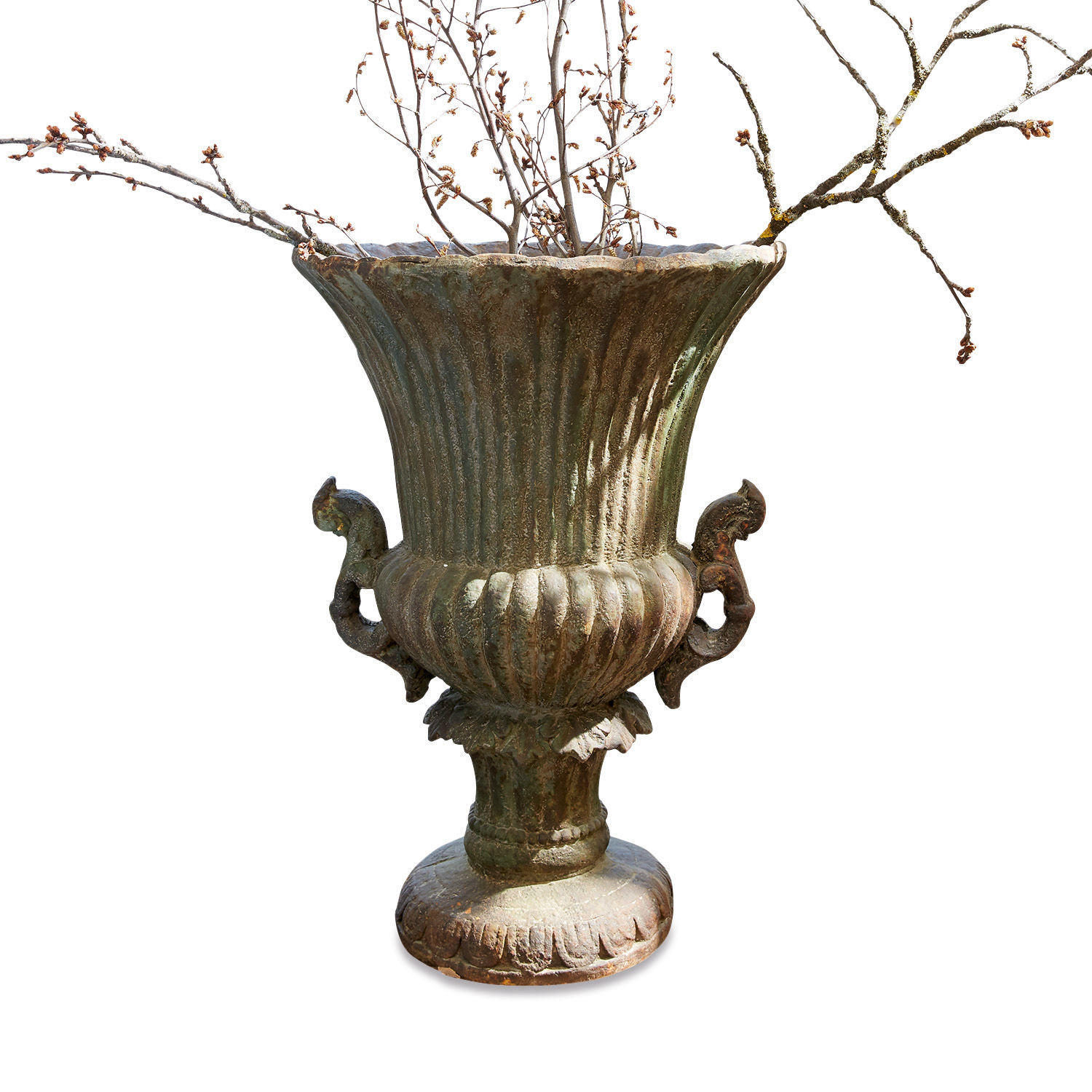 Amfoor Estefanie Grote decoratieve metalen vaas in gepatineerd groen met decoratieve takken voor binnen of tuin