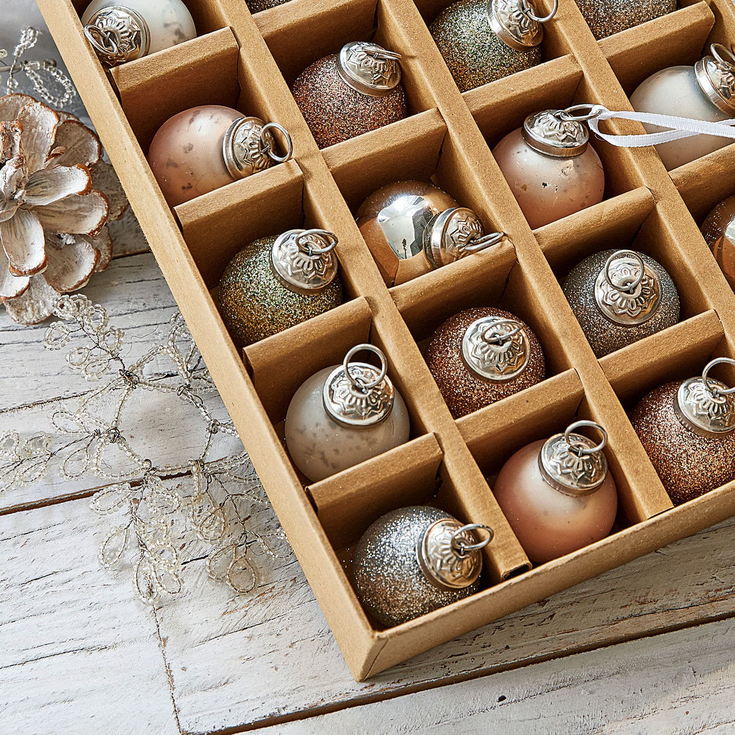 Kerstversiering set van 24 Cesinali