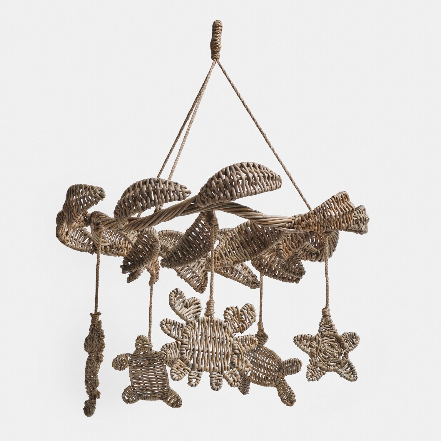 Mobile Étoille Hangende mobiel van natuurlijke riet met zee-dierfiguren in beige kleur voor decoratie