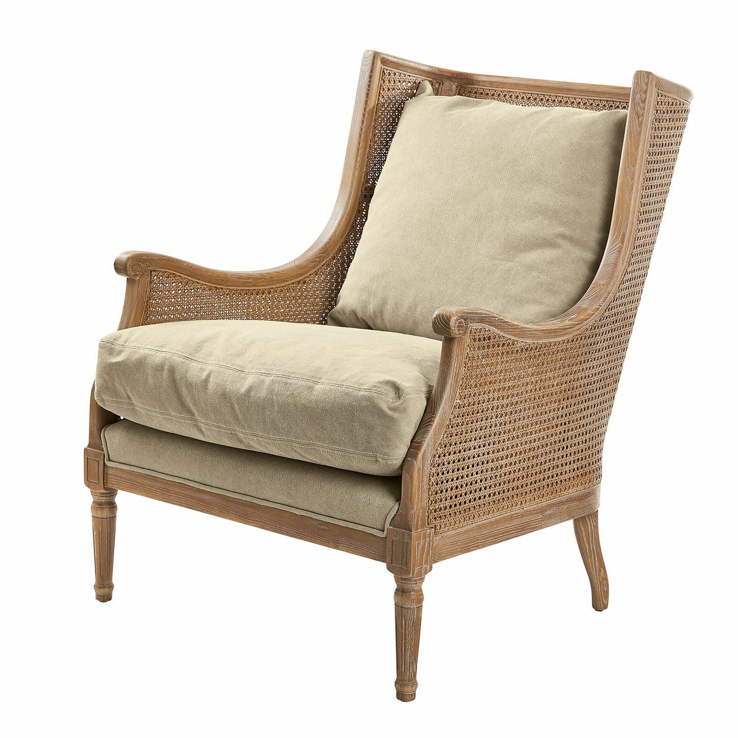 Fauteuil Greenbrier Vintage stoel van hout en gevlochten materiaal met beige kussens, comfortabele woonkamerstoel