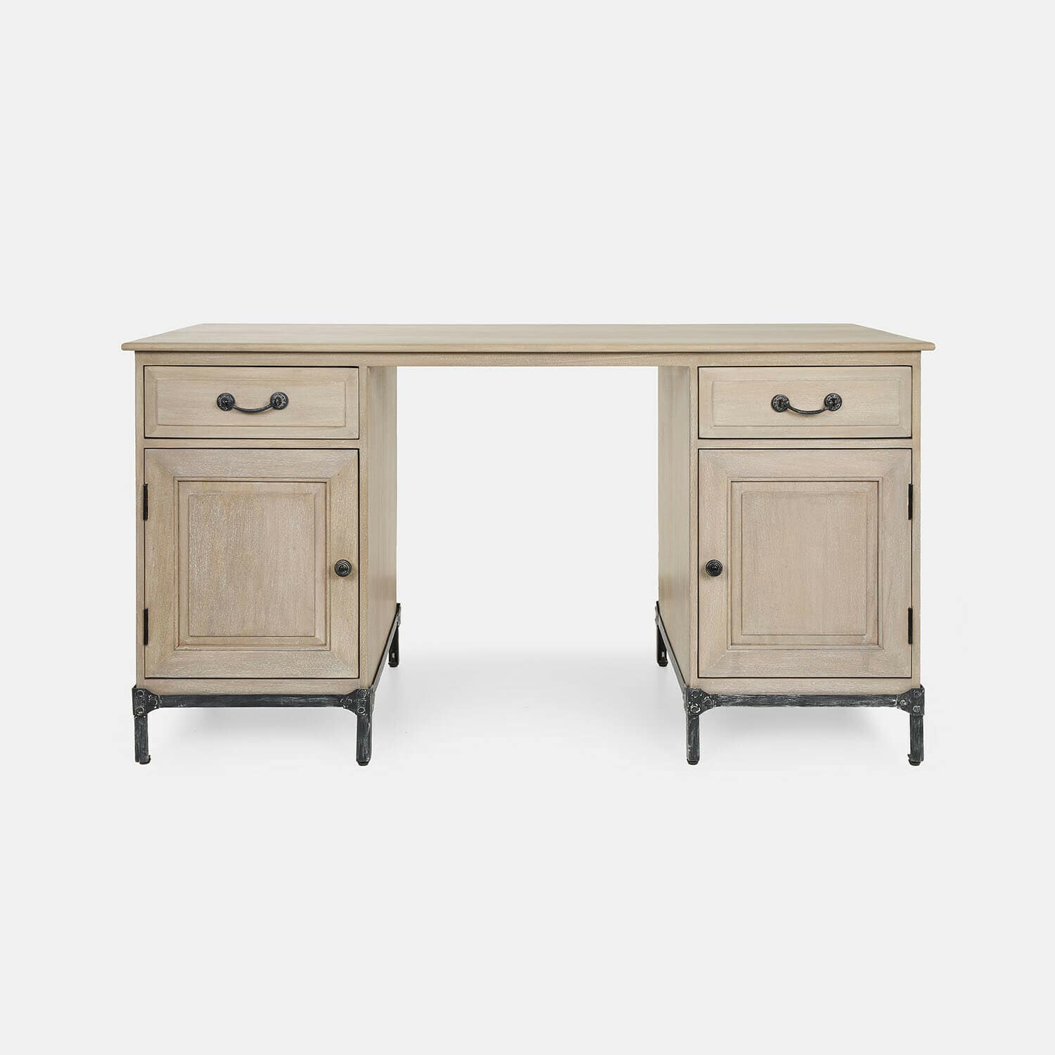 Bureau van licht hout met lades en metalen poten, klassiek meubel voor kantoor of thuis