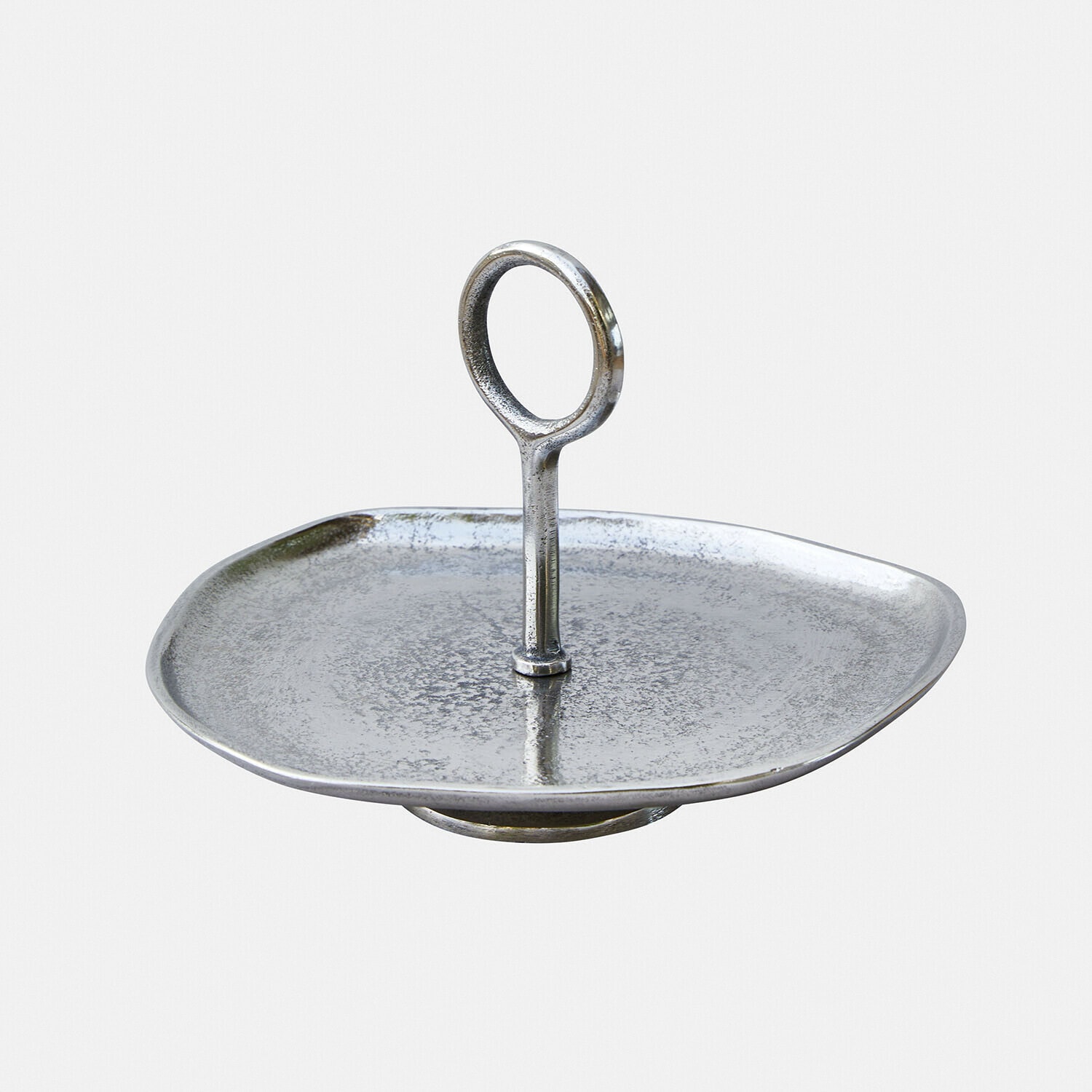 Zilverkleurige metalen schaal met handvat, decoratieve serveerschaal voor hapjes