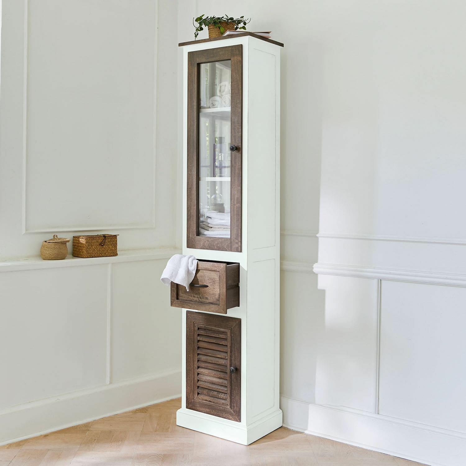 Kast Farmington