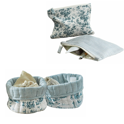 Set katoenen manden en etui met blauwe bloemen- en streeppatronen, decoratieve opbergruimte