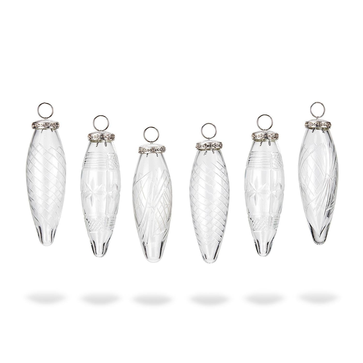 Kerstversiering set van 6 Loulay Set van zes transparante glazen kerstversieringen met metalen ringen en gegraveerde patronen