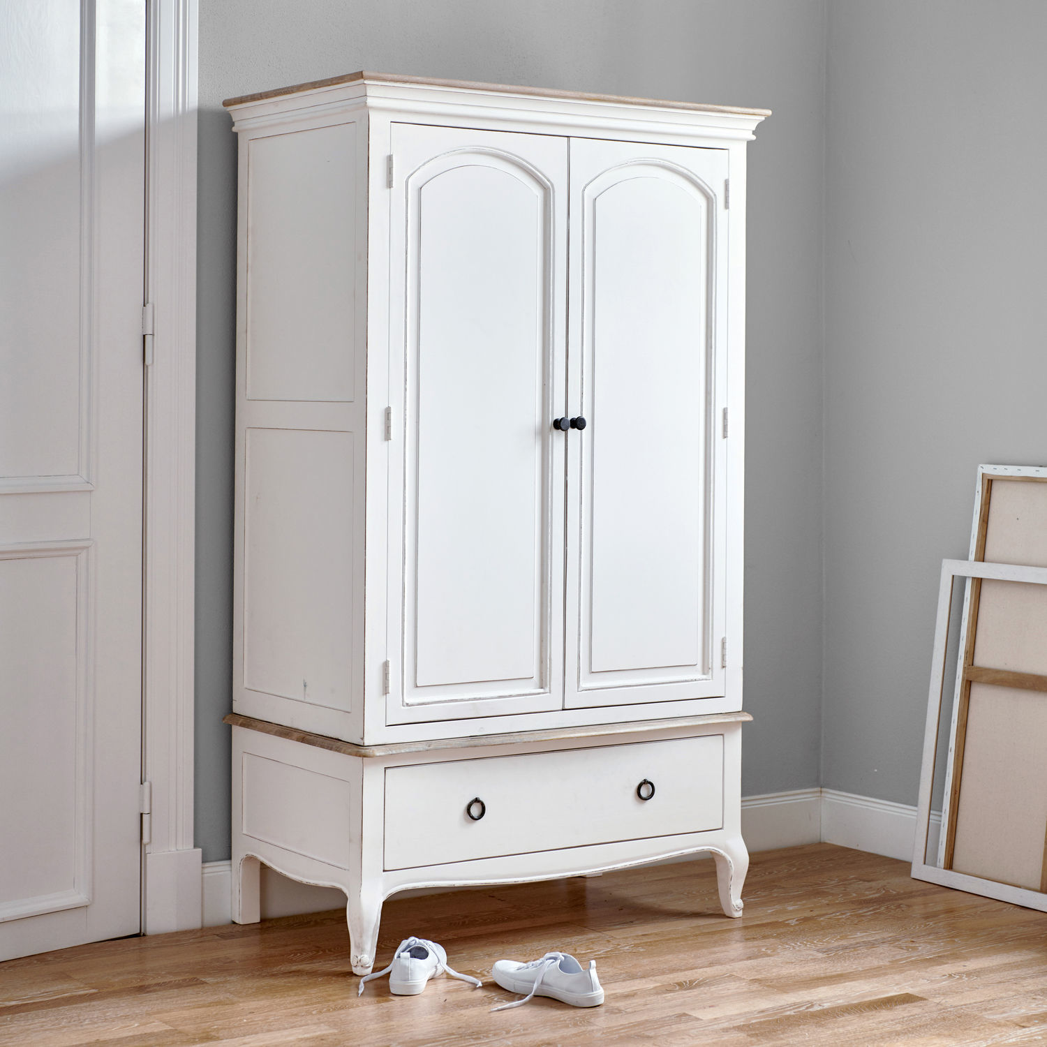 Kast Plaish