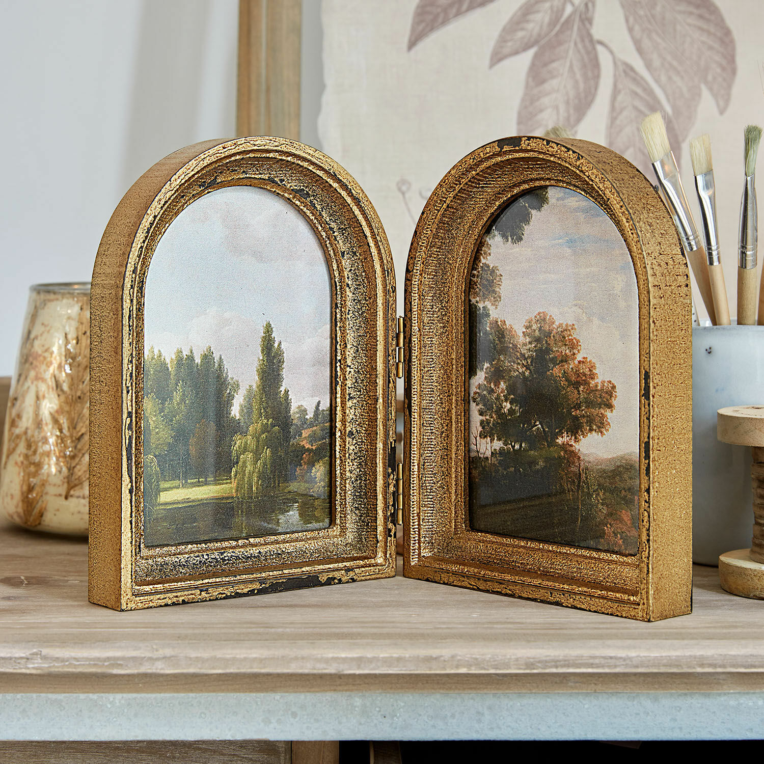 Dubbele gouden houten lijst met landschapsafbeeldingen, decoratie voor interieur