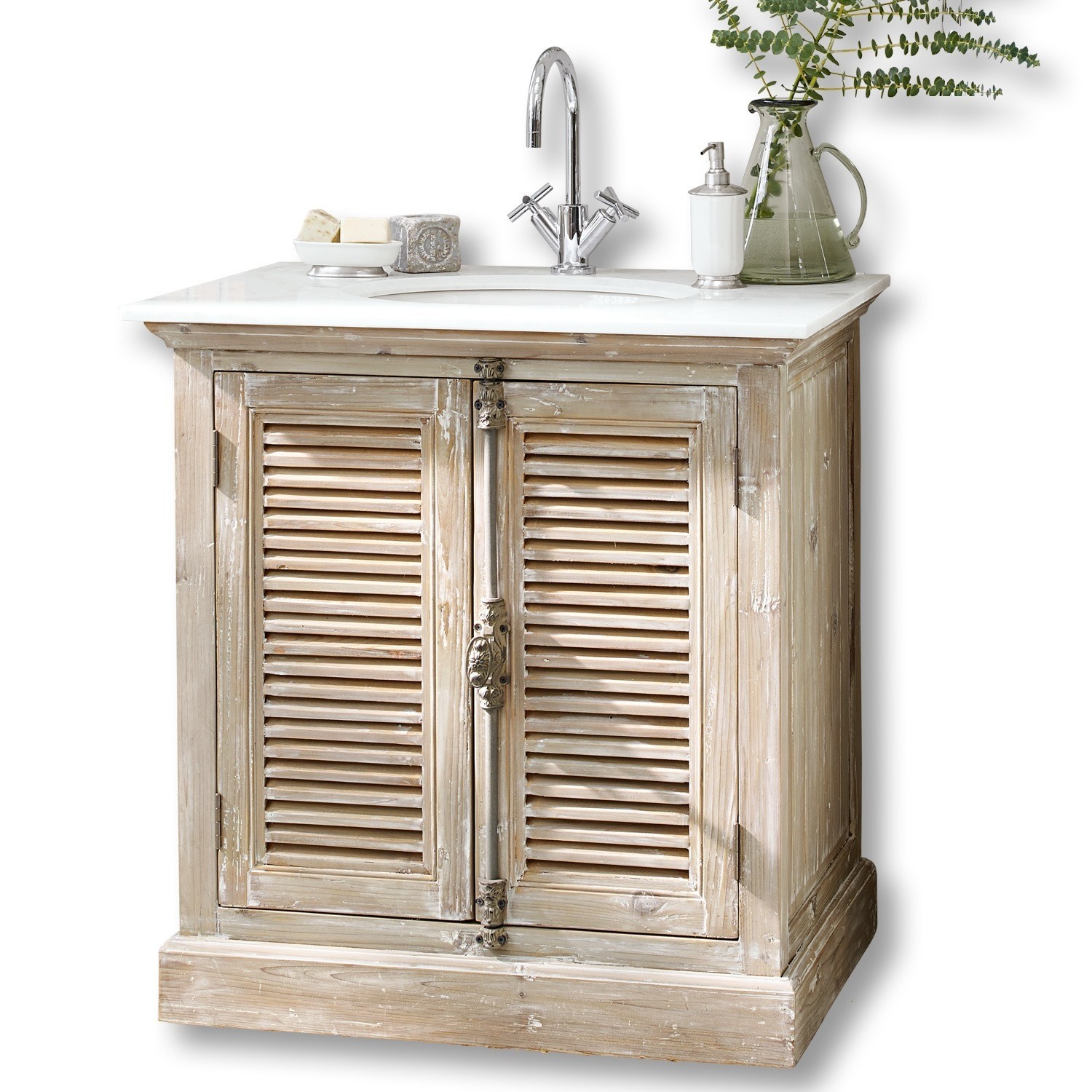 Wastafelmeubel Cuthbert Rustieke houten badkamerkast met wit marmeren blad en chromen kraan