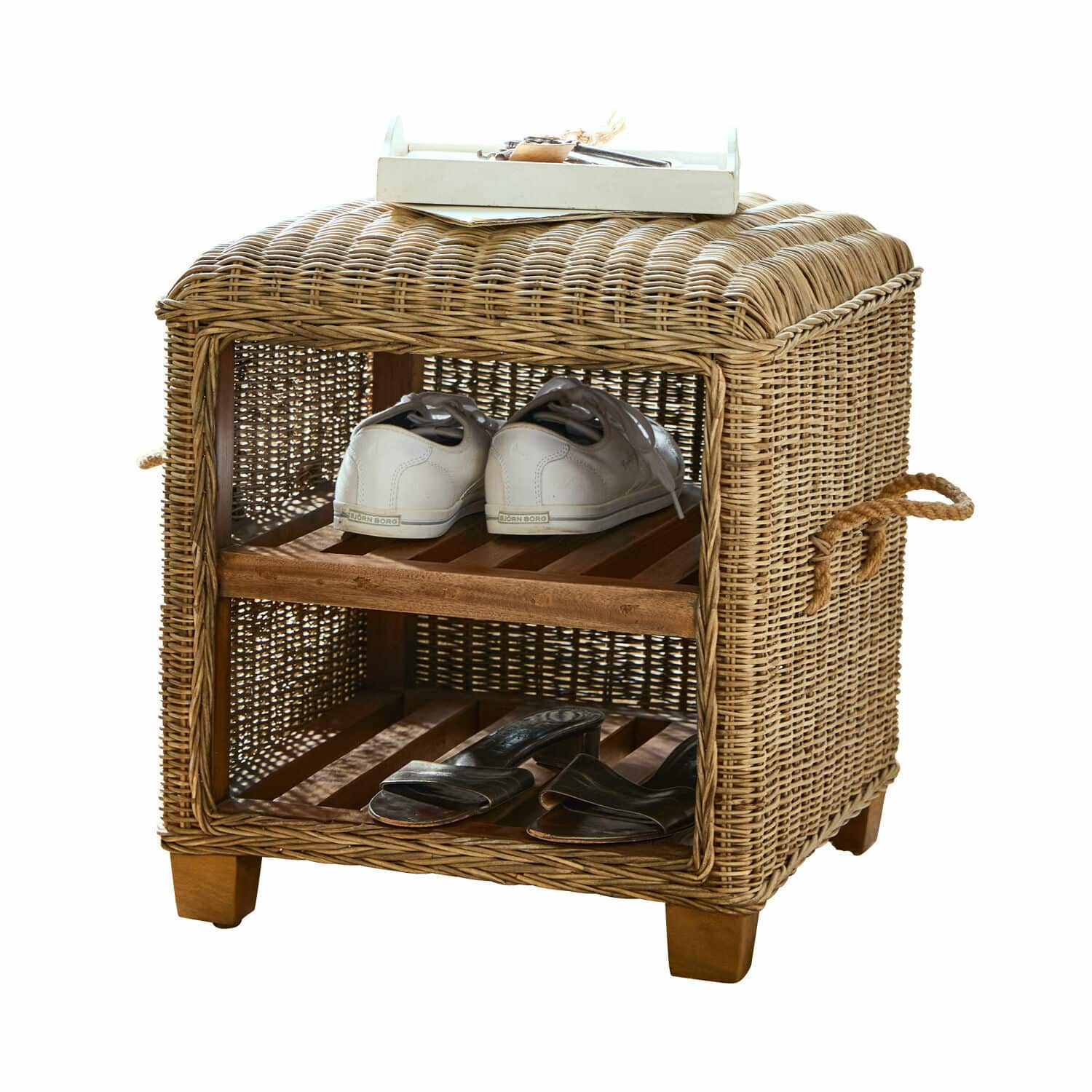 Hocker Merveillette Schoenenkast van natuurlijk riet met twee houten planken en handvatten, praktisch opbergmeubel