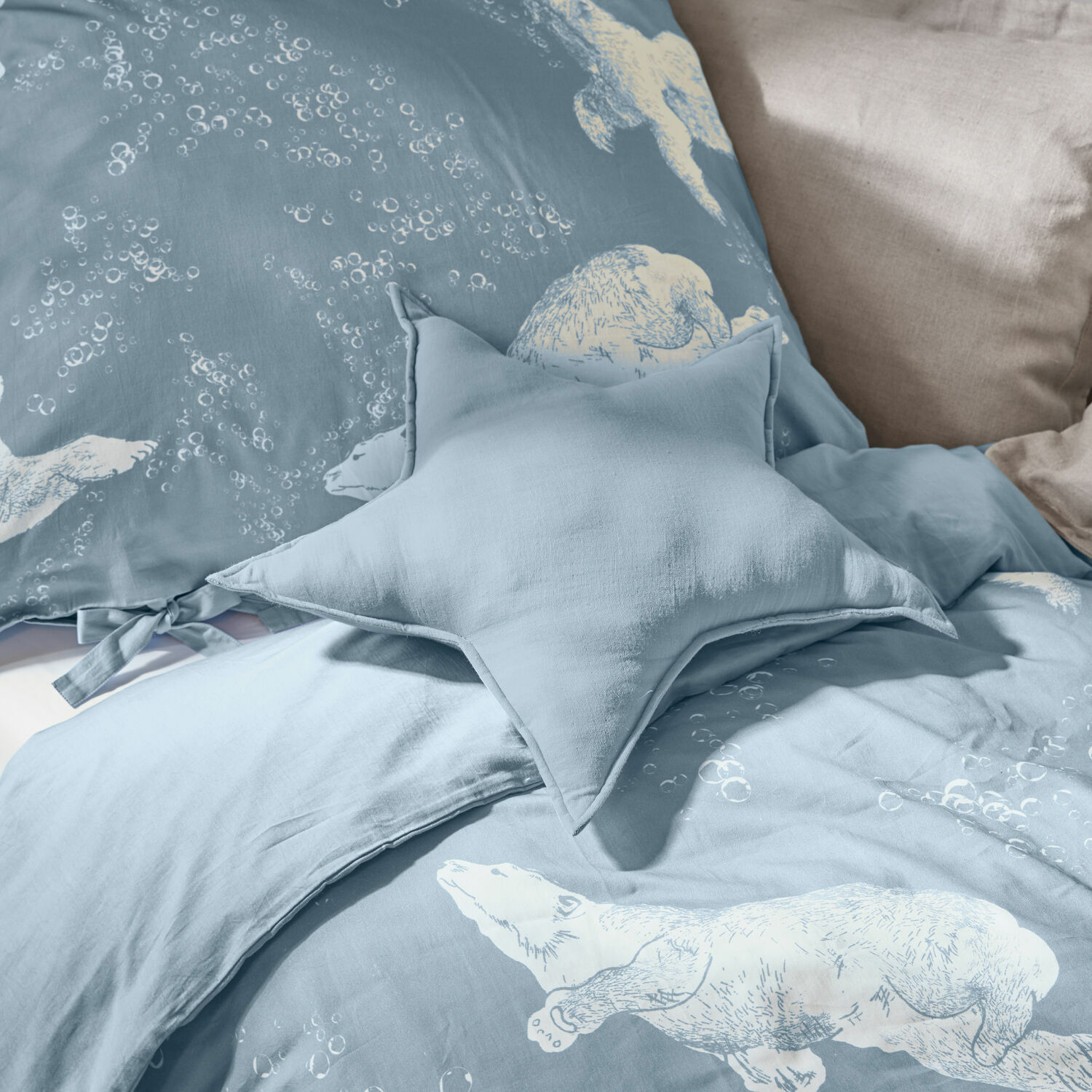 Kussen Étoilie Blauw katoenen beddengoed met witte ijsbeerprint en stervormig kussen