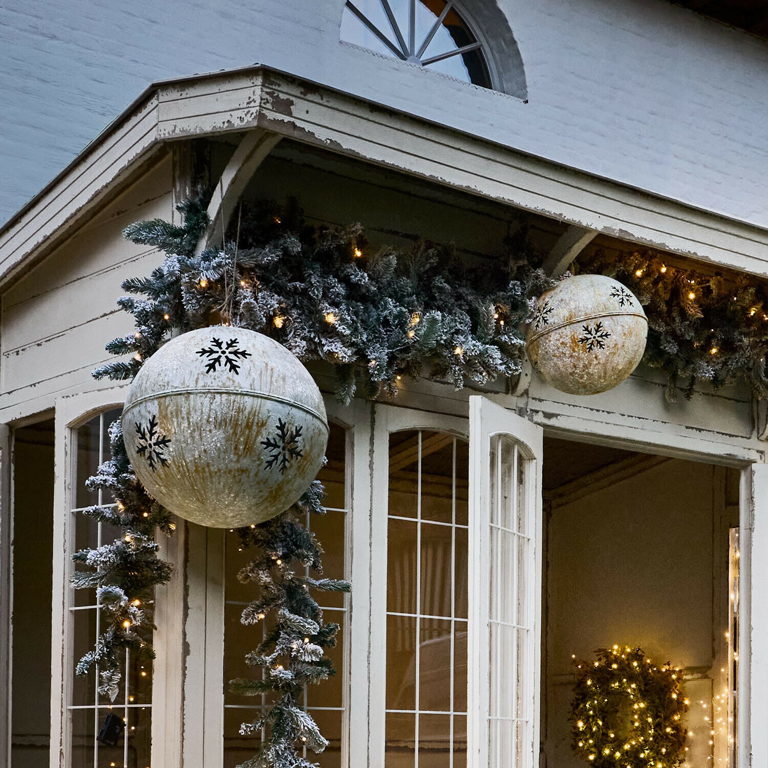 Decoratieve bol Elyzara