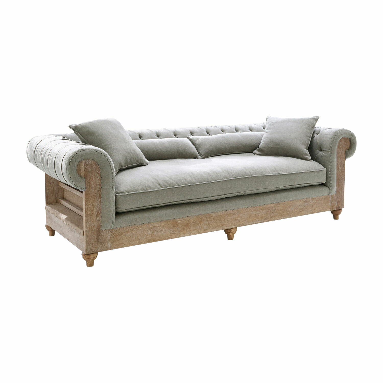 Bank Kanani Chesterfield bank van grijsgroene stof met natuurlijke houten frame in vintage stijl