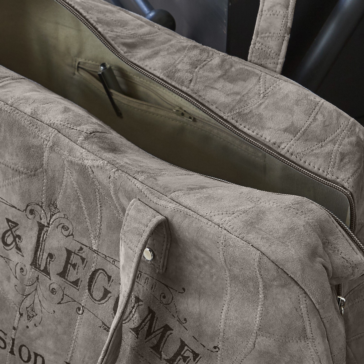 Tas Belvis