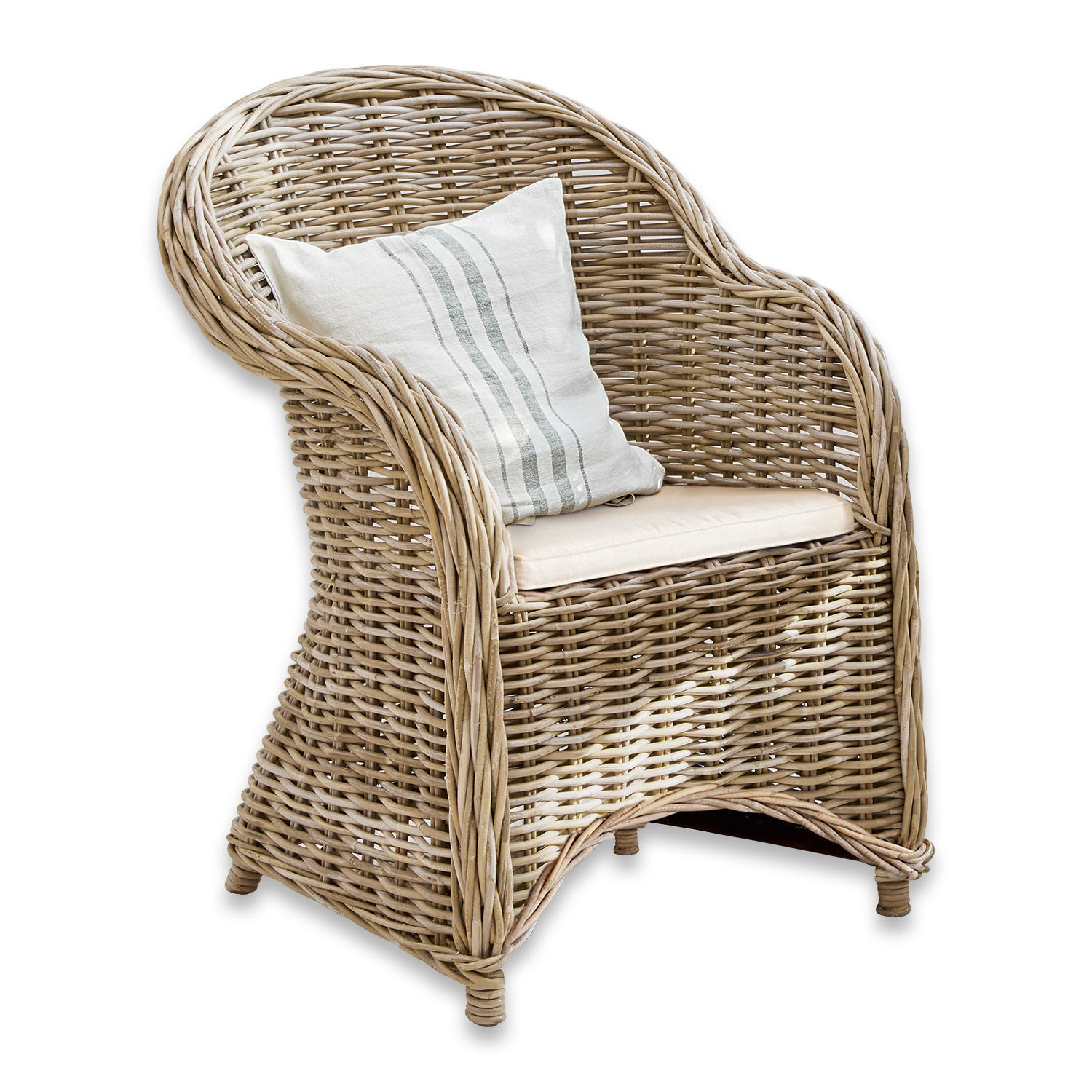 Fauteuil Margate Rotan stoel in natuurlijke kleur met licht kussen en gestreept sierkussen voor woonkamer