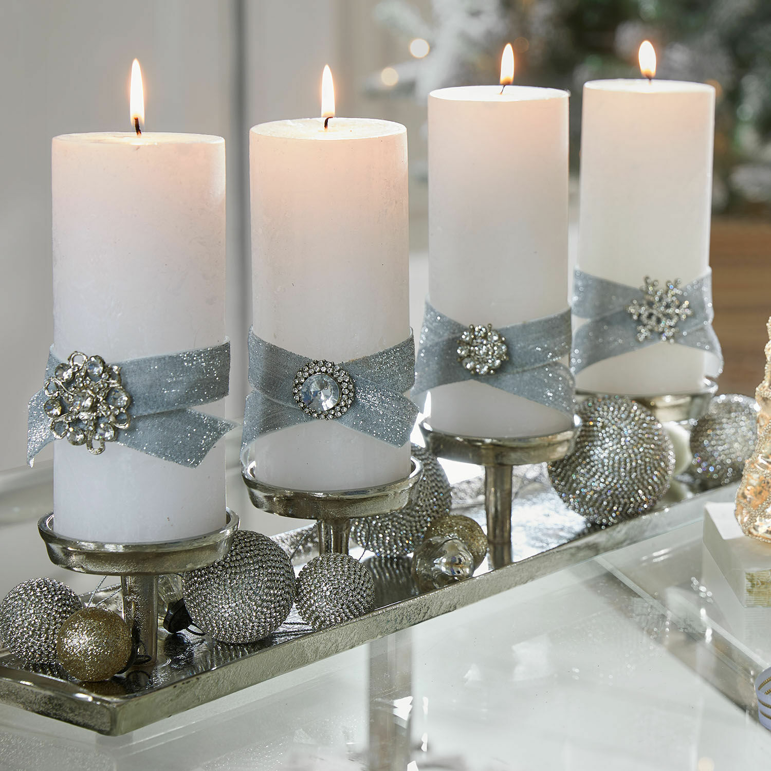 Sierpin set van 4 Brillliant Pins