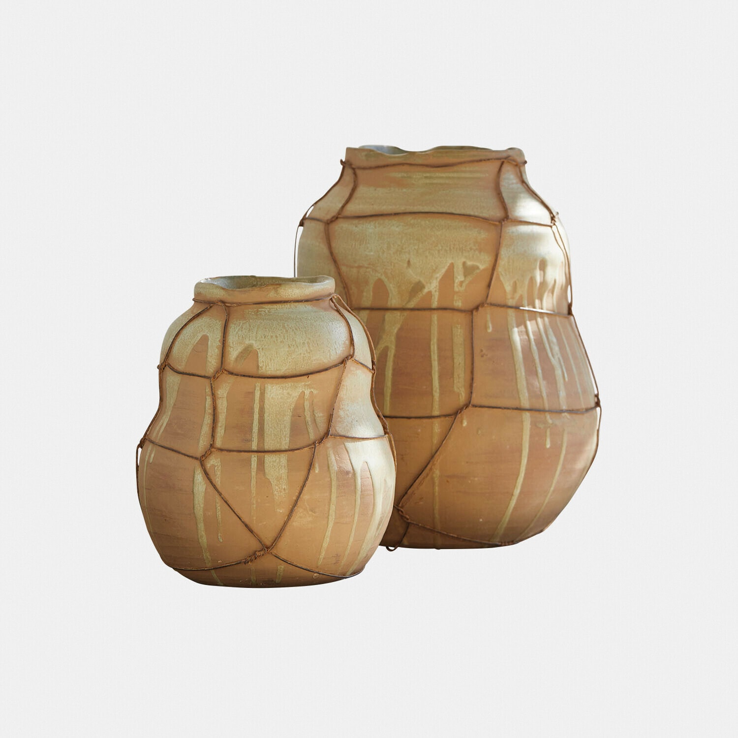 Vaas set van 2 Frandoro Twee beige keramische vazen met decoratief touw, rustieke stijl voor interieurdecoratie