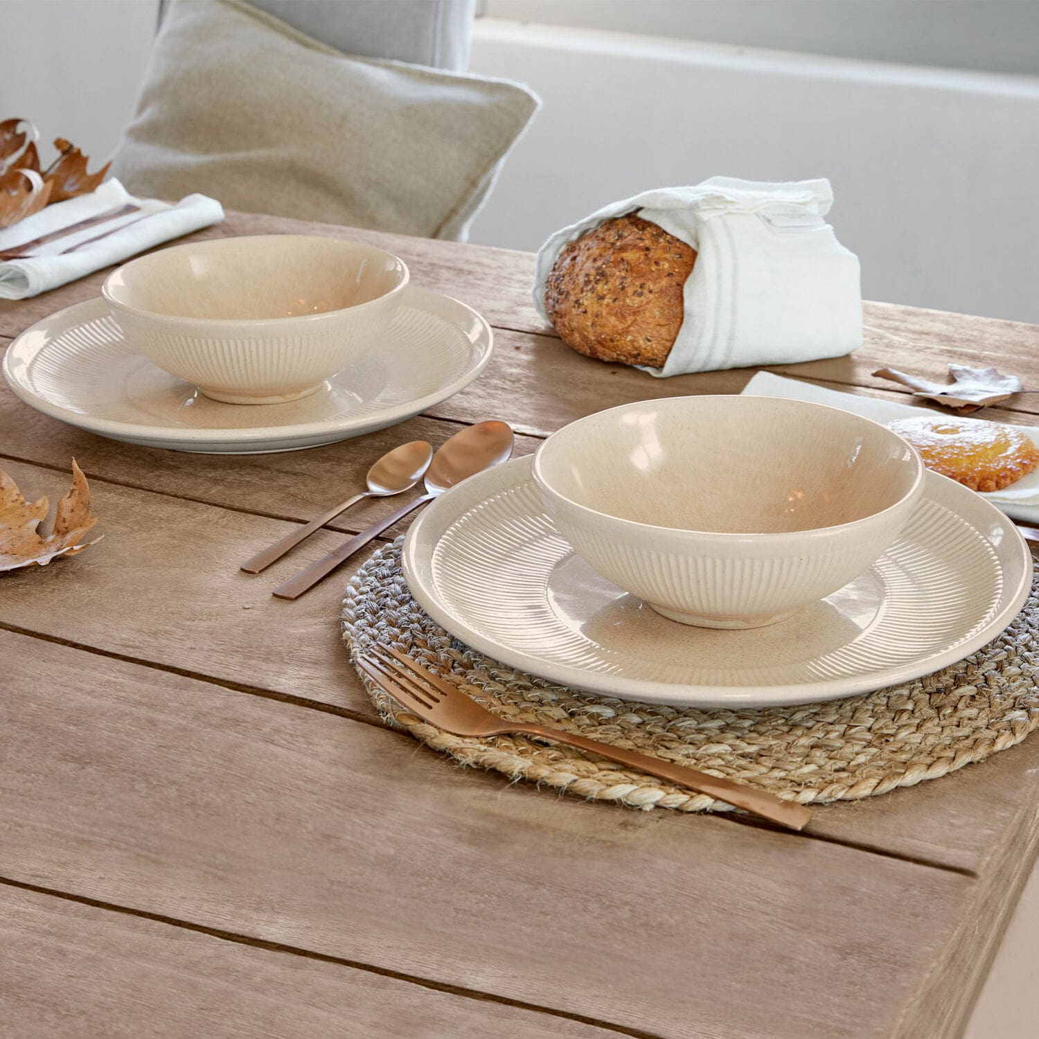Servies set van 4 Howard