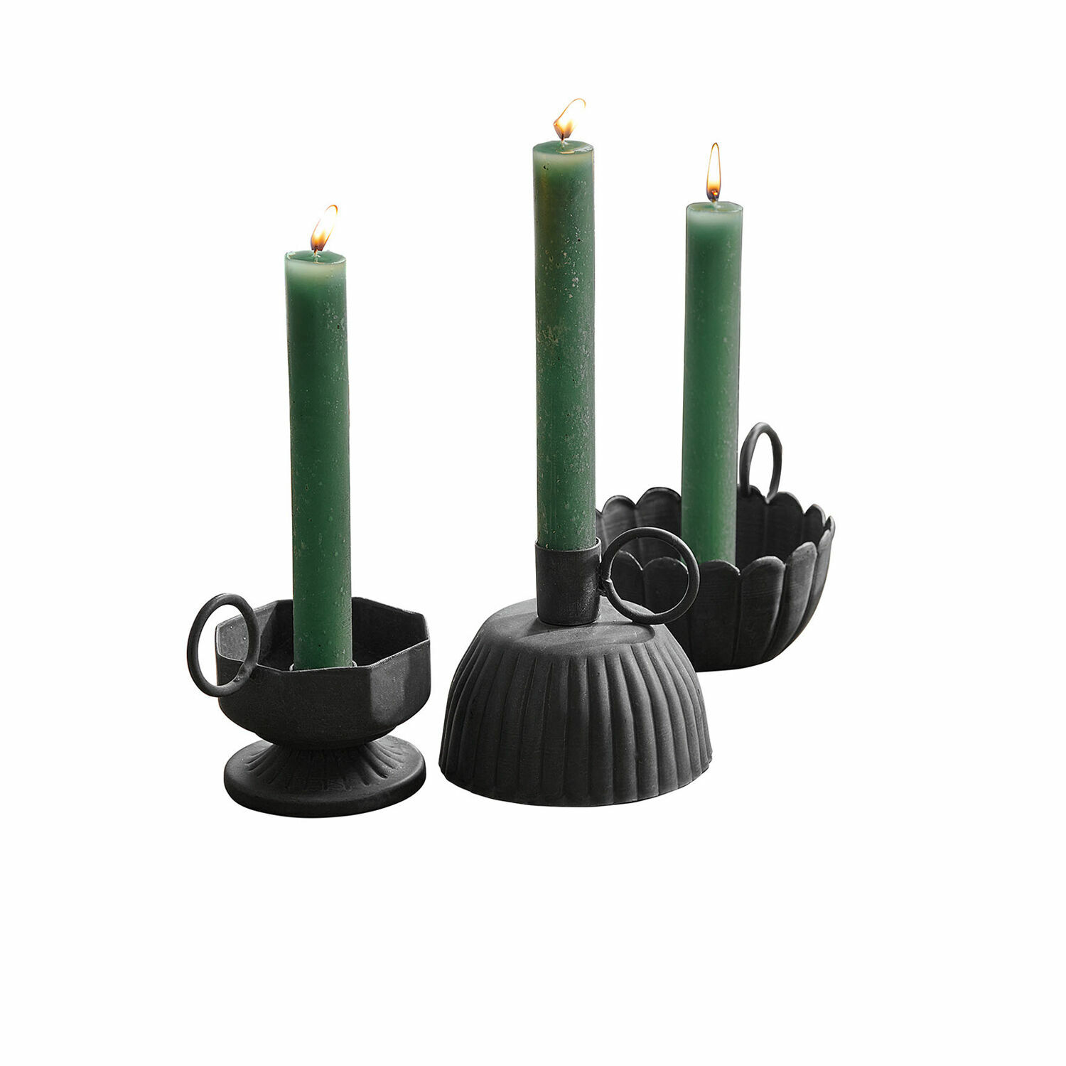 Kandelaar set van 3 Lazharin Set van drie zwarte metalen kandelaars met groene kaarsen voor interieurdecoratie