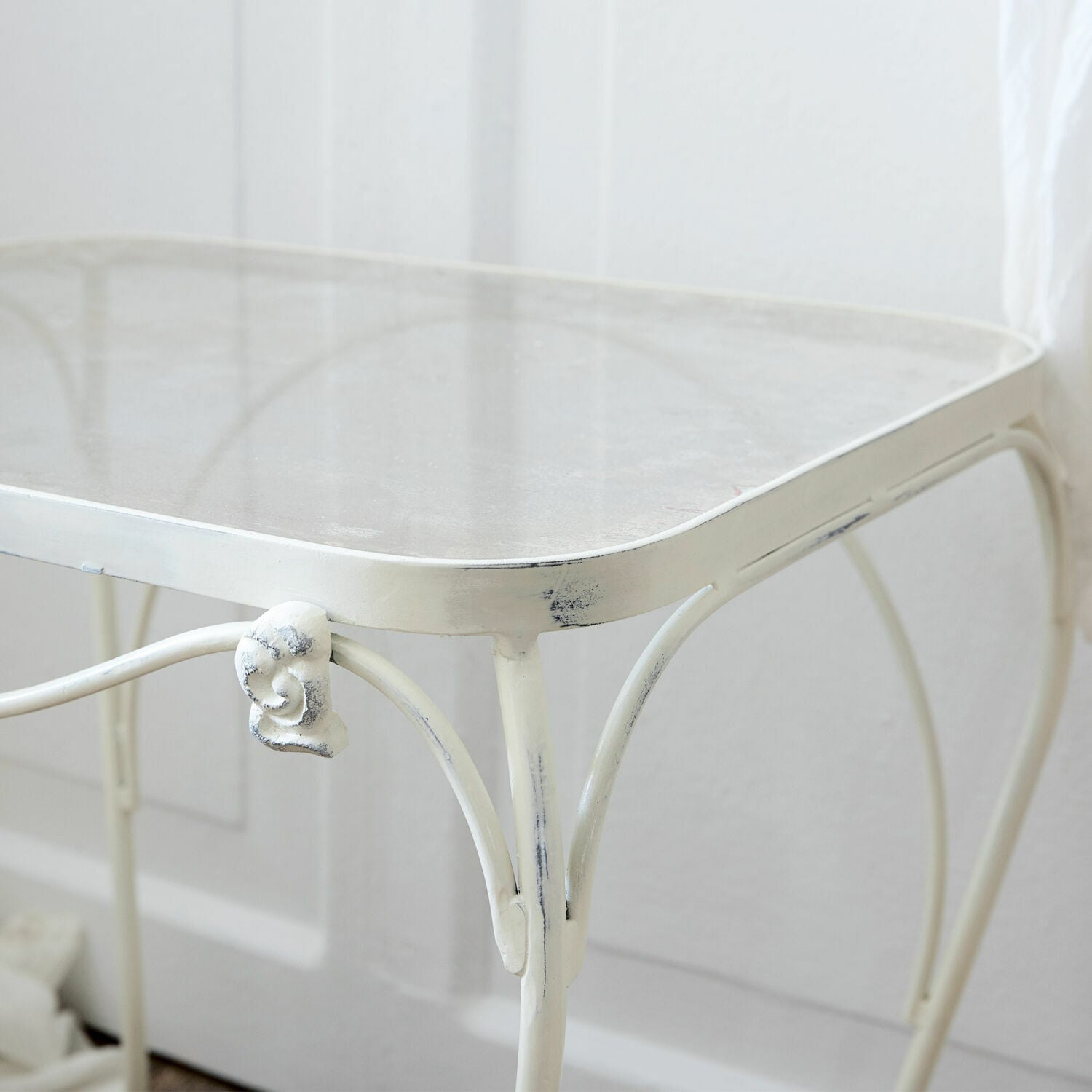 Nachtkastje Canefield