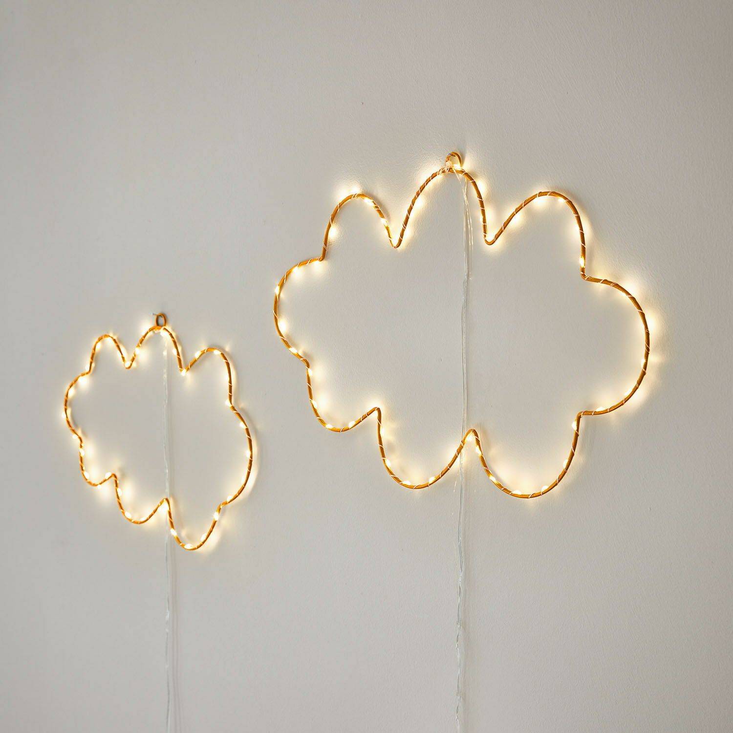 Decoratief lichtobject set van 2 Elenar LED-lichtsnoer in wolkvorm met warm wit licht, decoratieve wandverlichting voor binnen