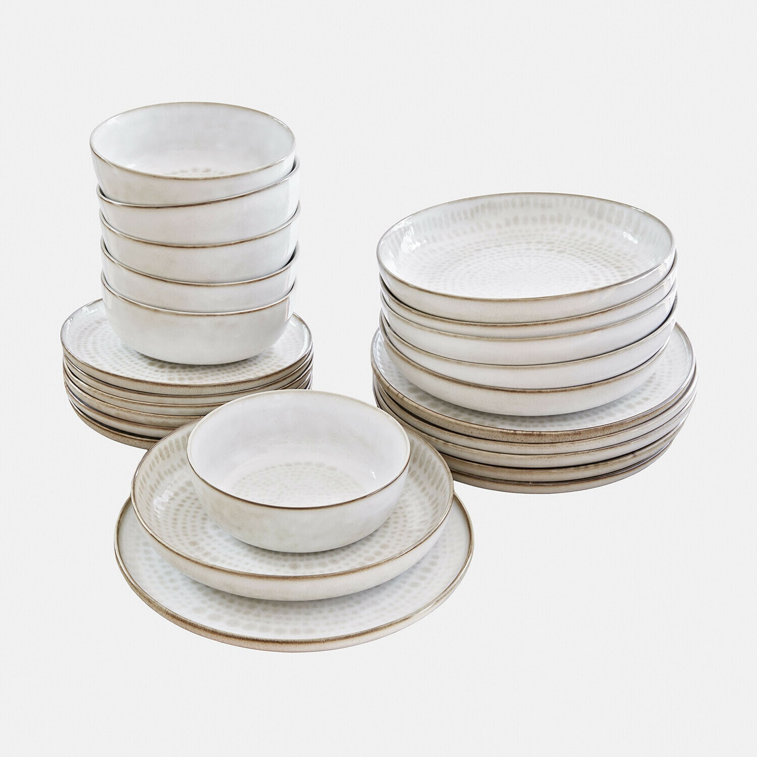 Servies set van 24 Marnis Set wit keramisch servies met subtiel patroon en bruine rand, borden en kommen gestapeld