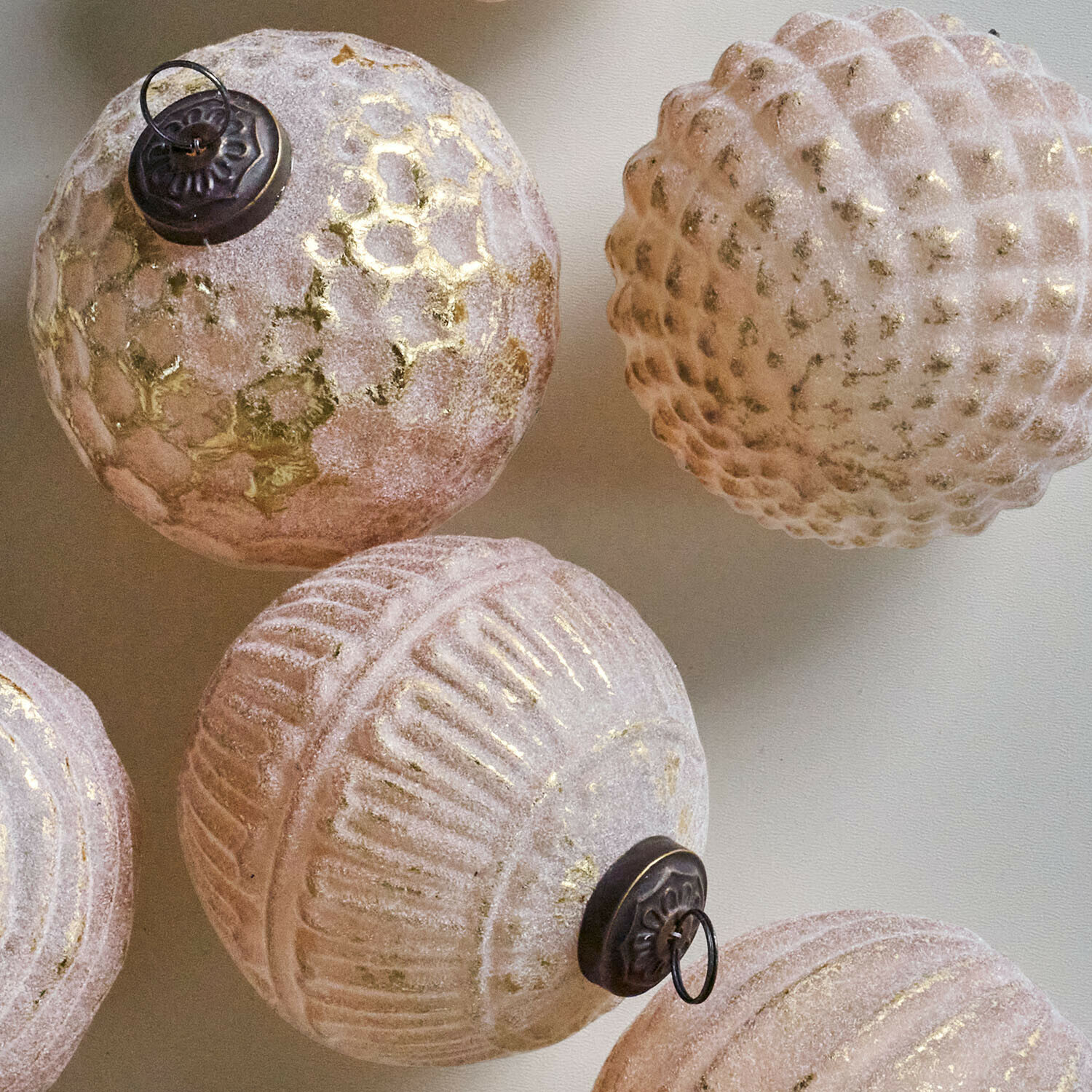 Kerstbal set van 6 Eirelyn