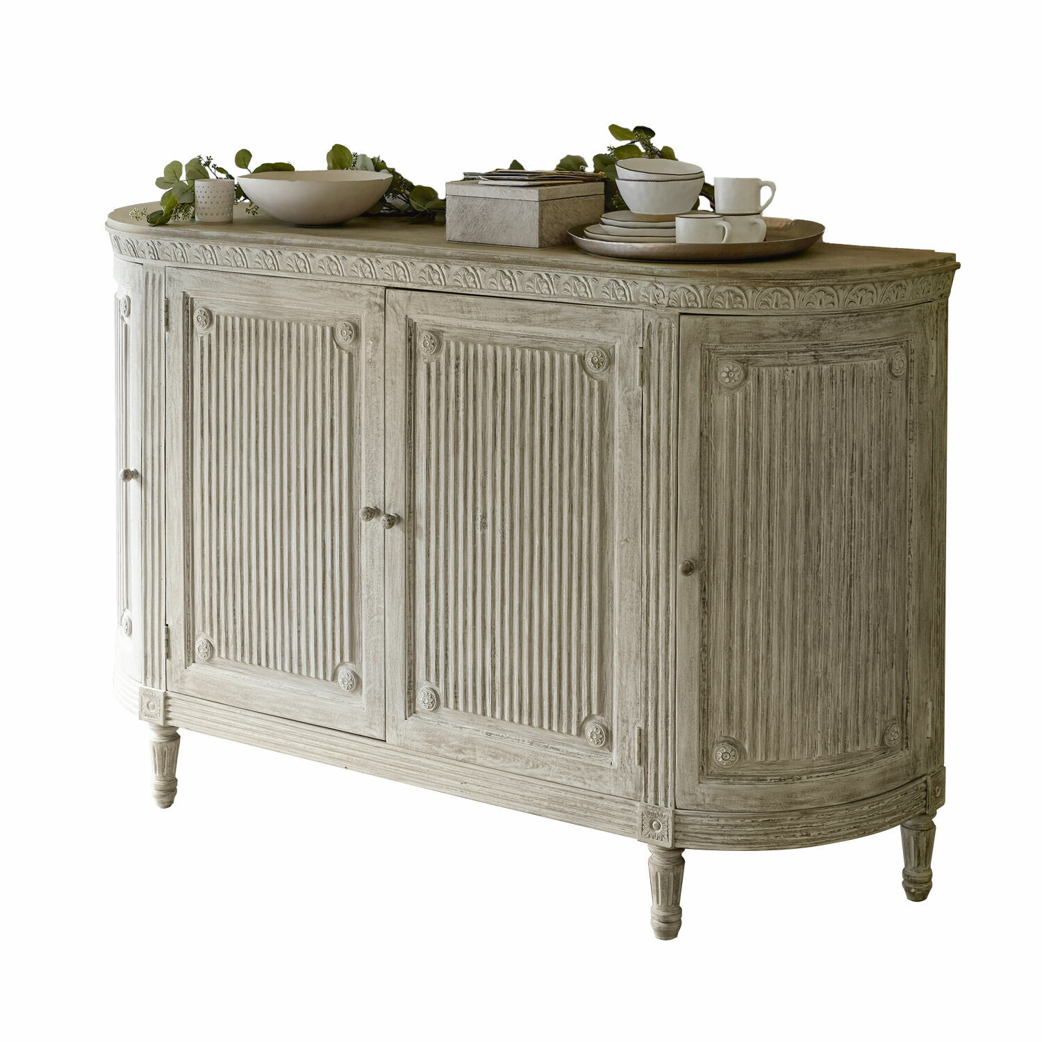 Buffetkast Cienegas Stijlvolle grijze houten dressoir met gesneden deuren en decoraties op het blad voor elegante opslag
