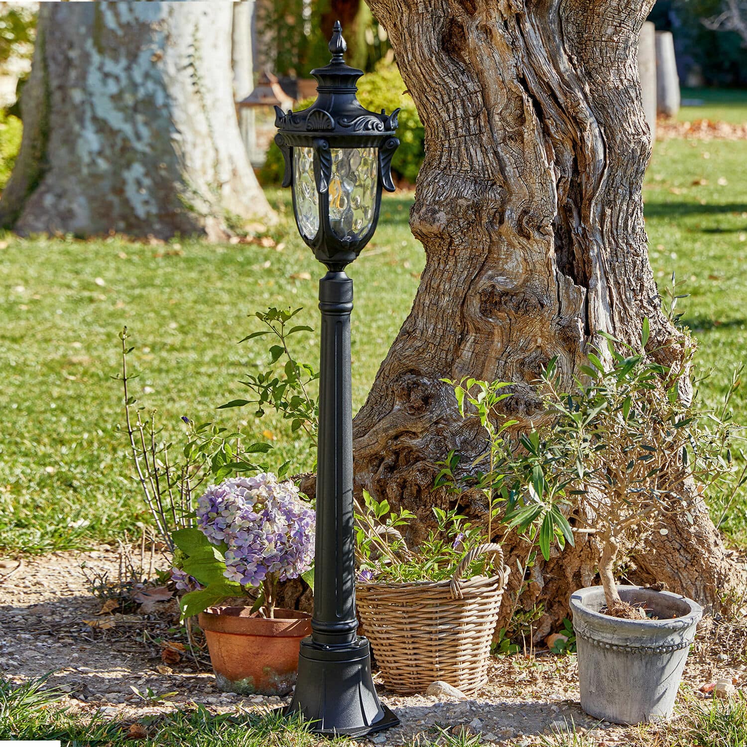Staande lamp voor buiten Agenville