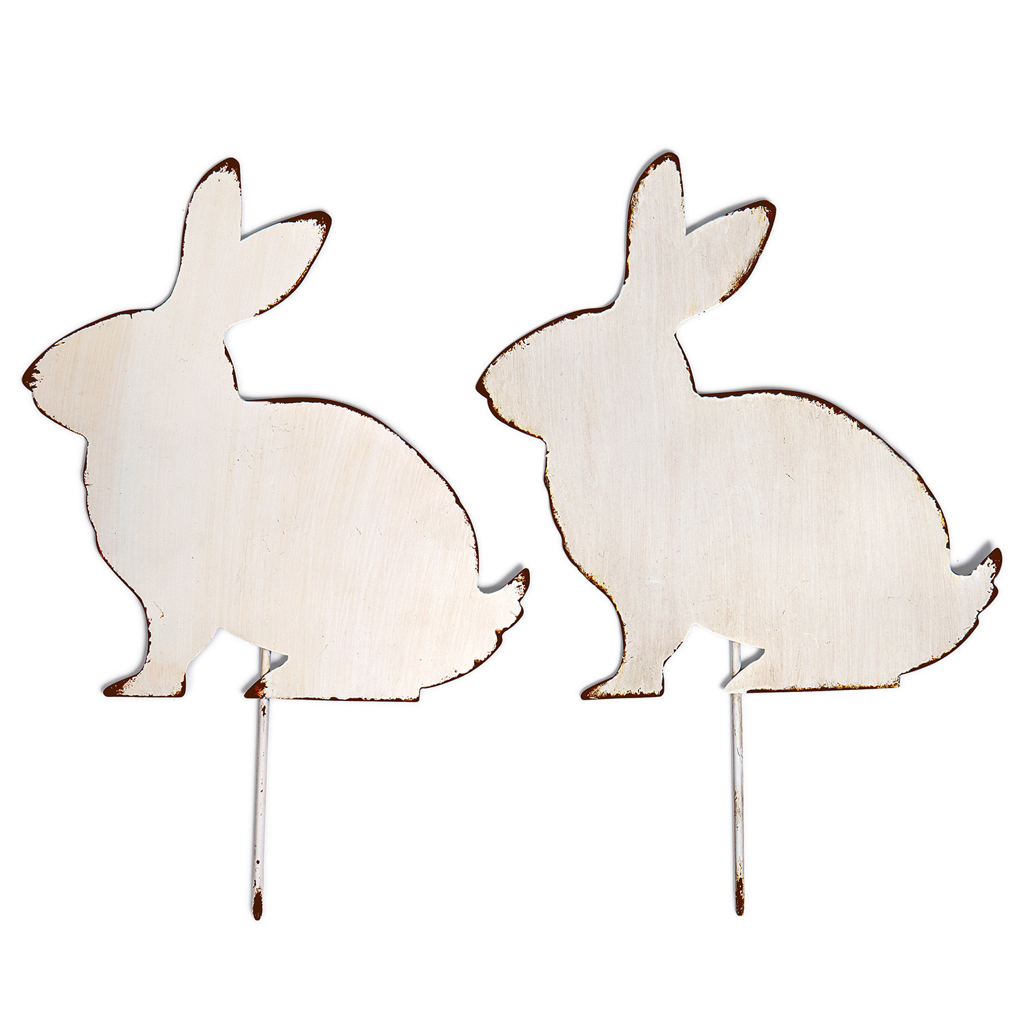 Decoratie hazen set van 2 Marty Twee witte metalen konijnendecoraties met verouderde randen voor de tuin
