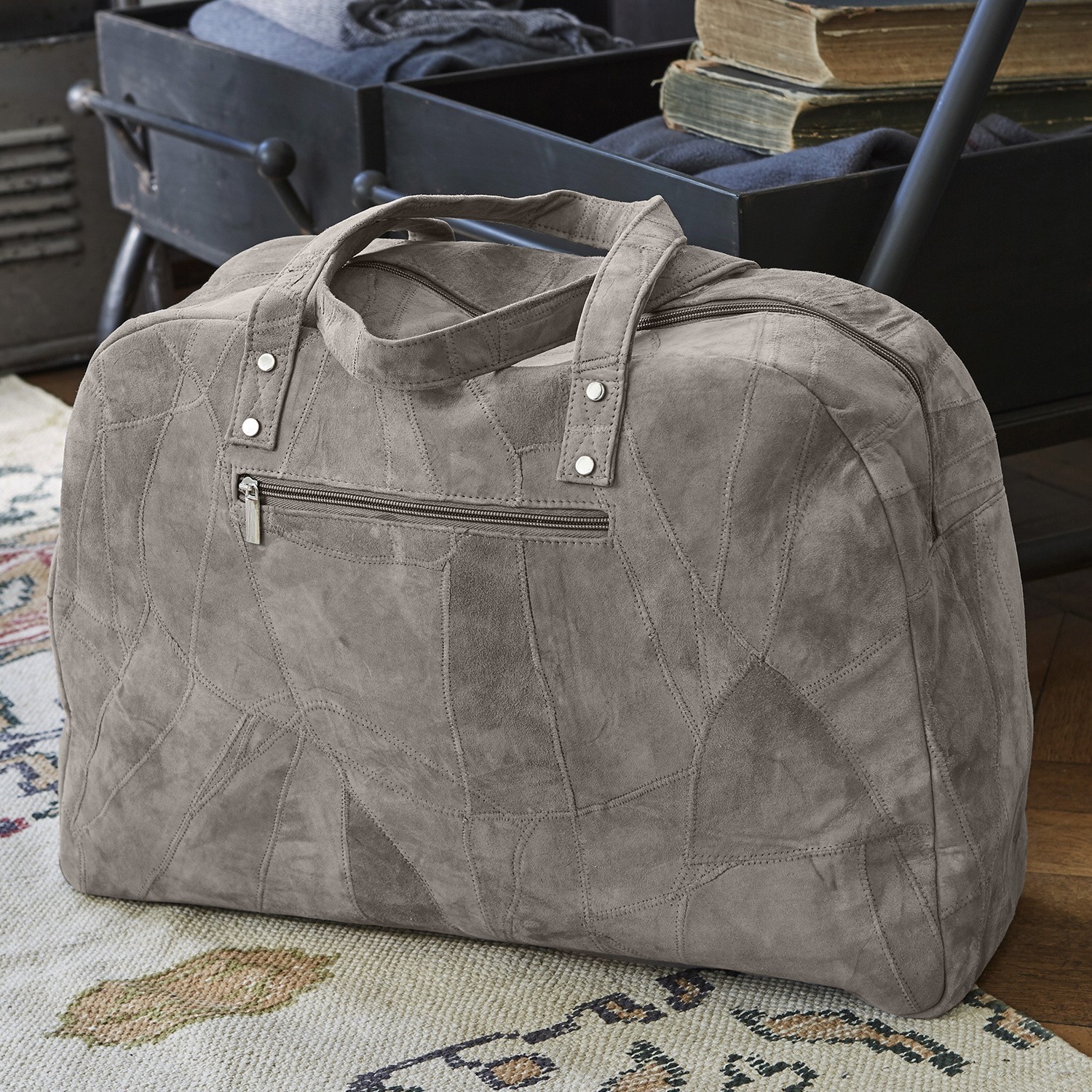Tas Belvis