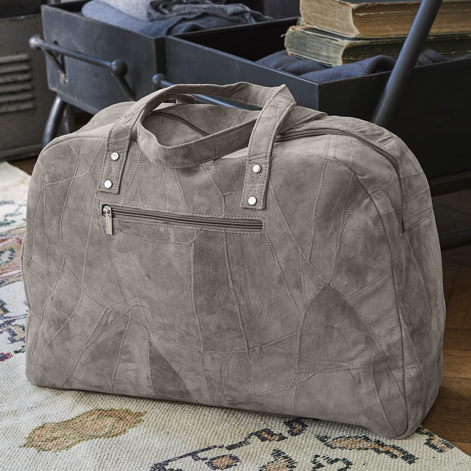Tas Belvis